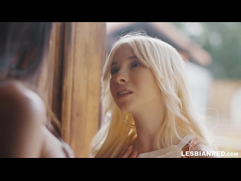 ❤️ Pige kommer hjem et par måneder senere og ender med at spise sin stedmors fisse ❤ Sex video at da.hentai-ita.ru